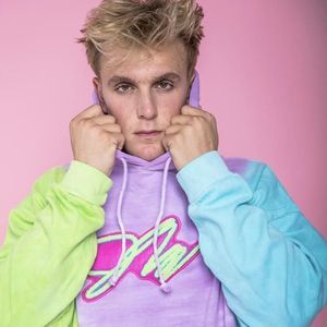 Meet your Posher, Katelyn